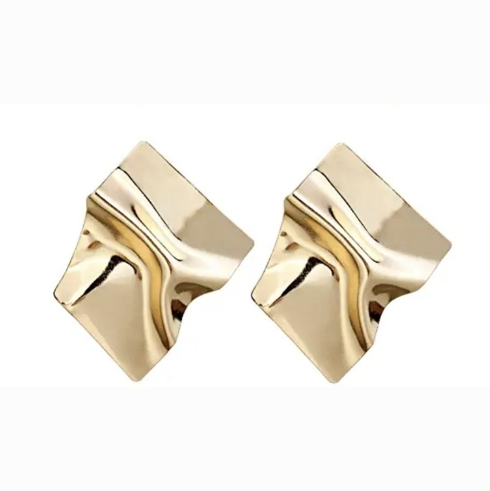 Geometric Earrings - Picture 2 of 3